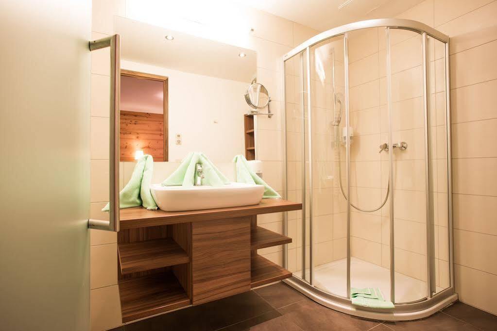 Hotel Lohningerhof Maria Alm am Steinernen Meer Luaran gambar